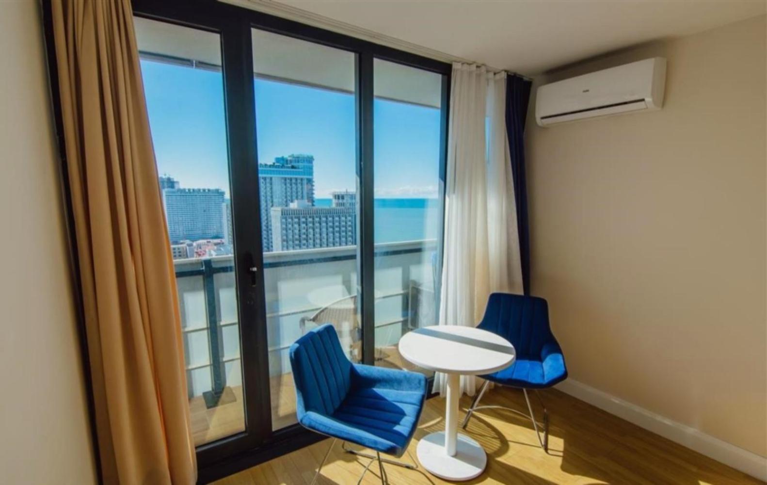 Panorama Black Sea View & Aparthotel באטומי מראה חיצוני תמונה
