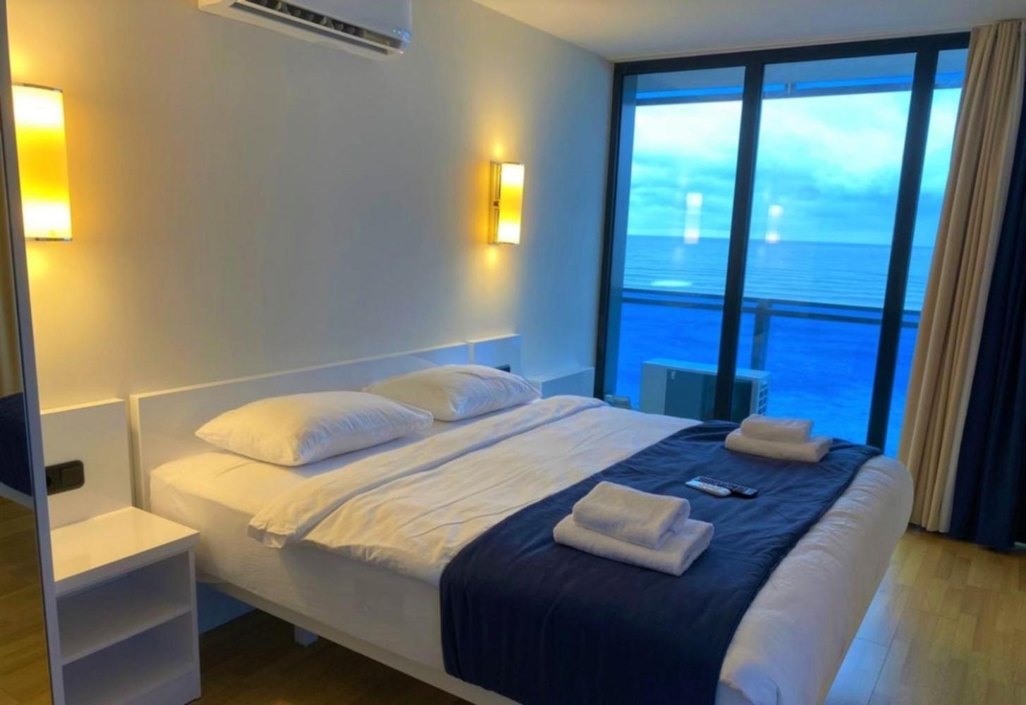 Panorama Black Sea View & Aparthotel באטומי מראה חיצוני תמונה